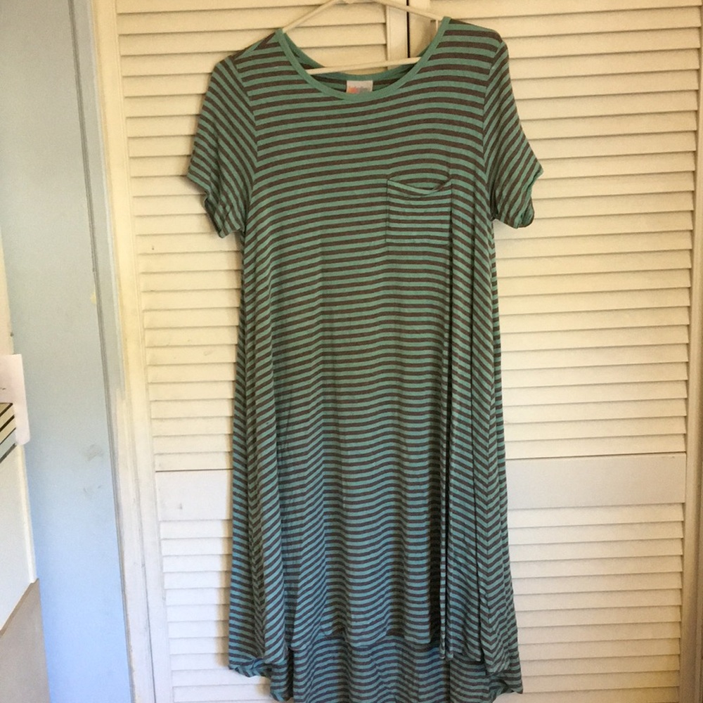 Lularoe Carly size medium